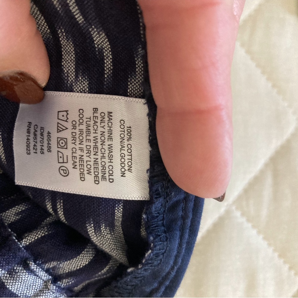 LOFT Navy and white drawstring straight leg pants.  Size XS - Picture 4 of 4